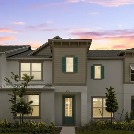 4 Bedrooms - 4,5 Bathrooms - Solara 8964 Ad